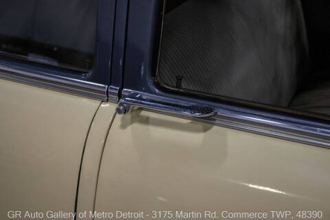 1951 Packard 200 Deluxe