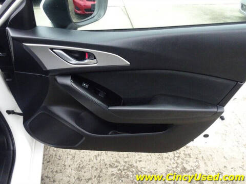 2017 Mazda MAZDA3 Sport