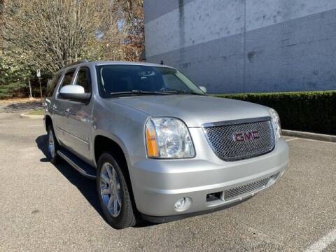 2014 GMC Yukon for sale at Select Auto in Smithtown NY