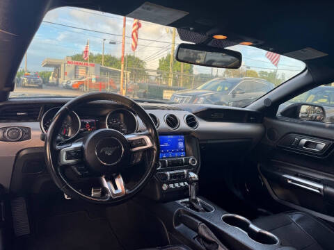 2020 Ford Mustang EcoBoost Premium