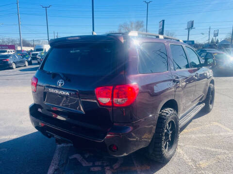 2012 Toyota Sequoia SR5