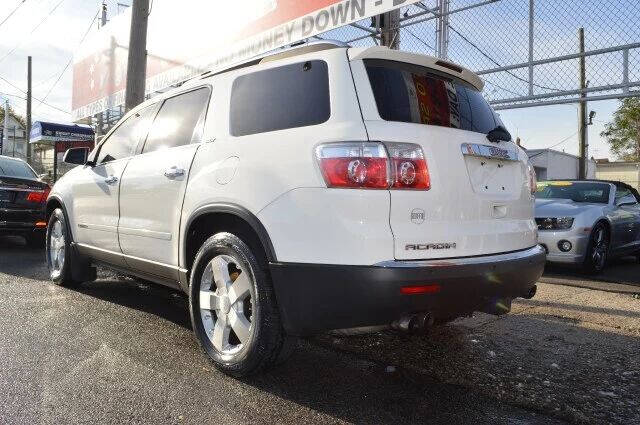 2007 GMC Acadia SLT-1