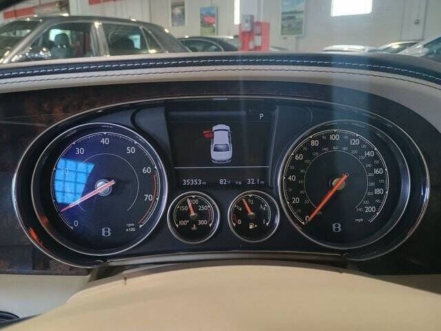 2018 Bentley Flying Spur 17