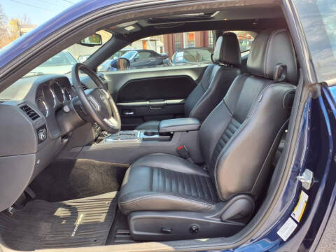 2013 Dodge Challenger SXT