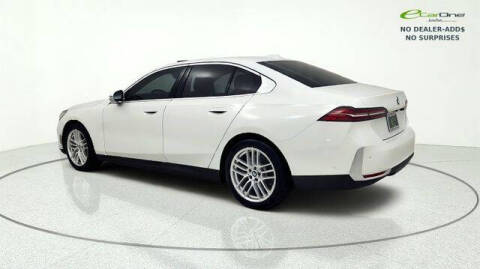 2024 BMW 5 Series 530i