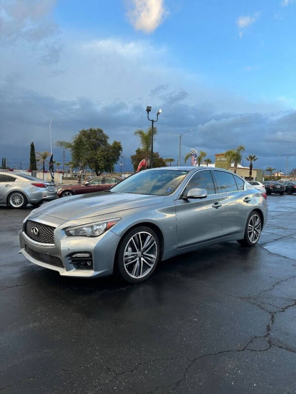 2015 Infiniti Q50 for sale at Cars Landing Inc. in Colton CA