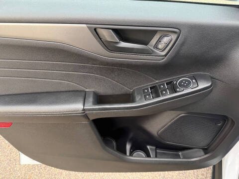 2023 Ford Escape Hybrid Active