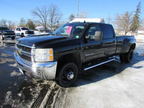 2009 Chevrolet Silverado 3500HD for sale at Roddy Motors in Mora MN