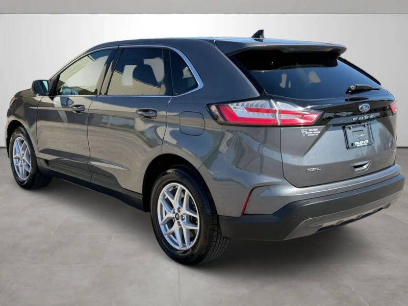 2024 Ford Edge