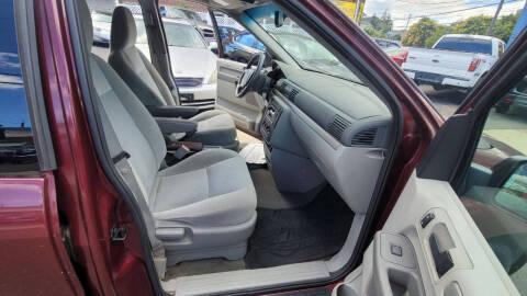 2006 Ford Freestar SE