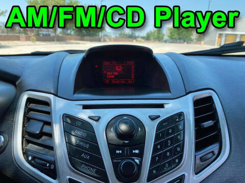 2011 Ford Fiesta SES