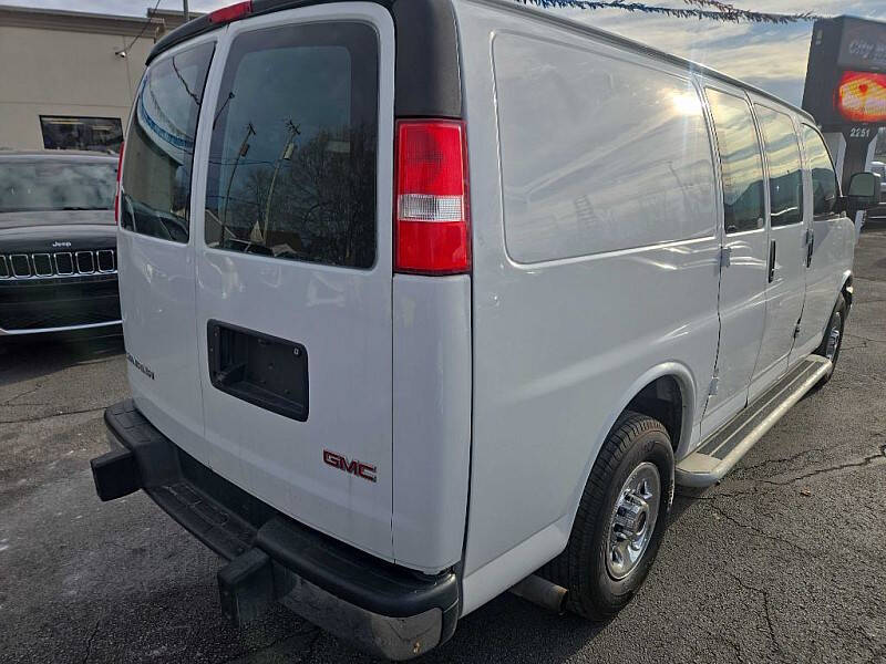 2019 GMC Savana 2500