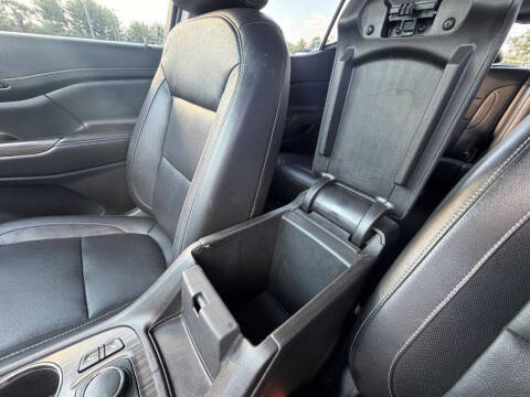 2020 GMC Acadia SLT