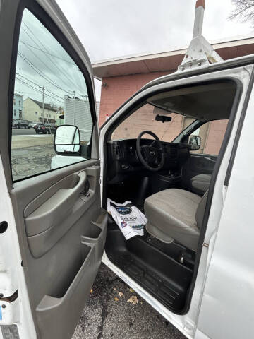 2015 GMC Savana 2500