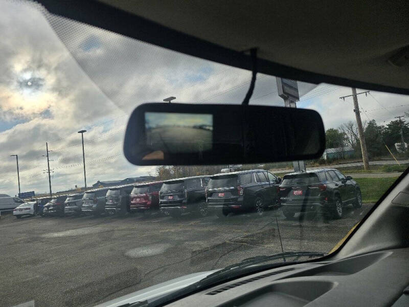 2025 Chevrolet Express 2500