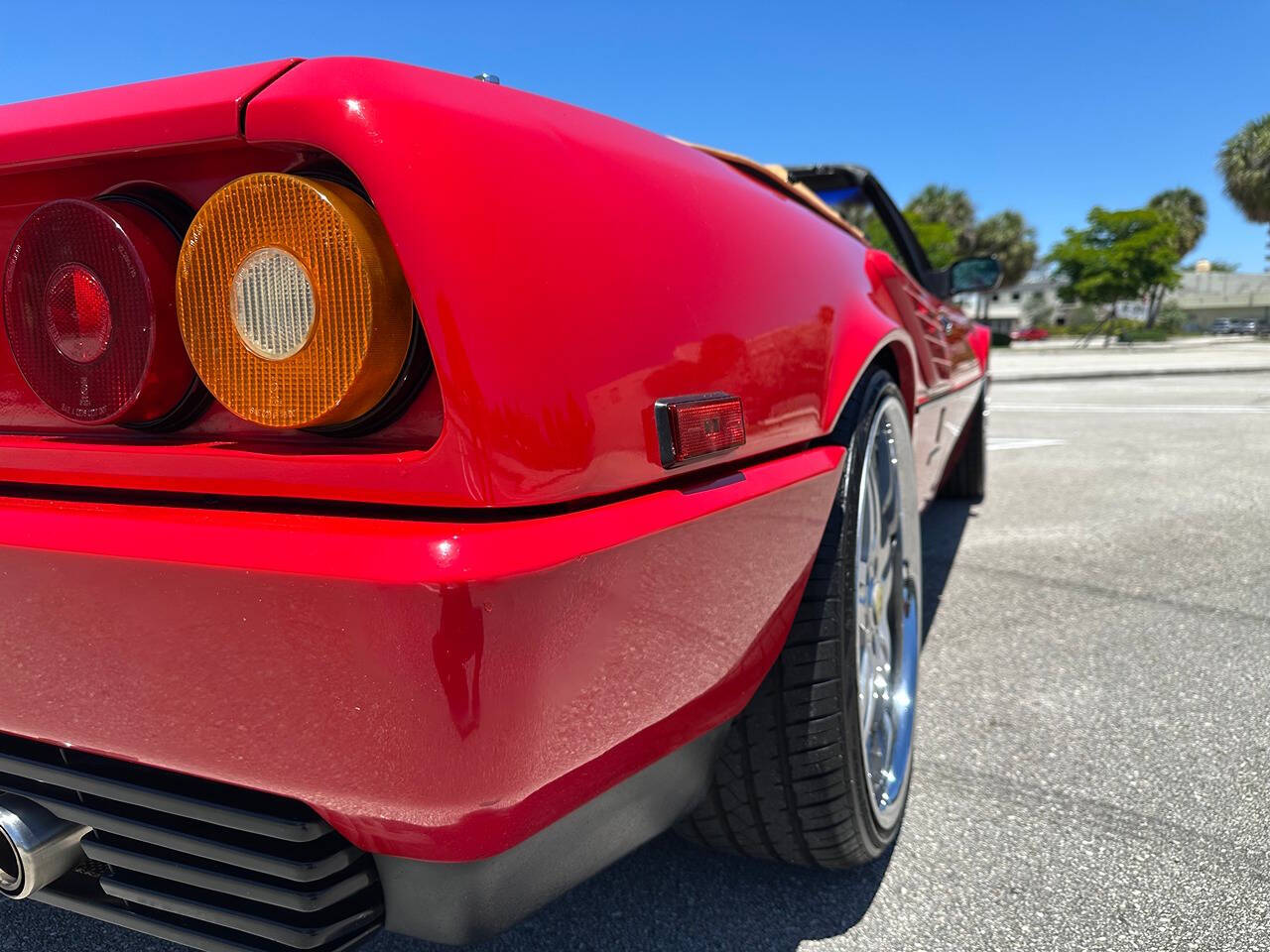 1988 Ferrari Mondial 3.2 7