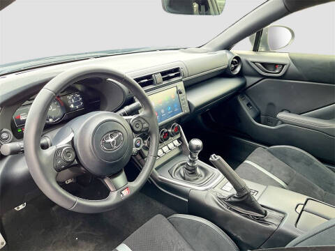 2024 Toyota GR86 Premium