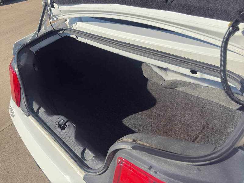 2010 Ford Mustang V6