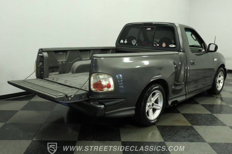 2003 Ford F-150 SVT Lightning