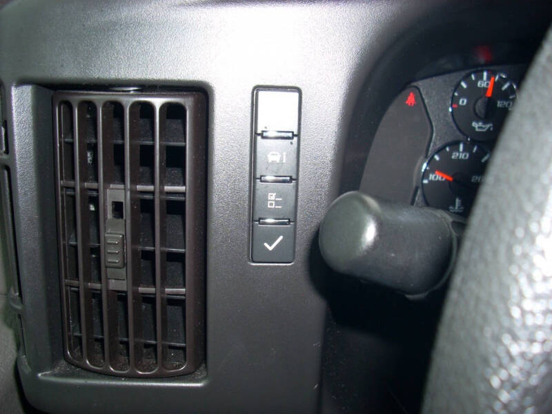 2023 GMC Savana LS 3500