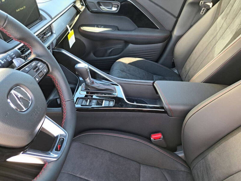 2025 Acura ADX w/A-SPEC