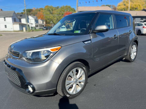 2016 Kia Soul for sale at Steel Auto Group LLC in Logan OH