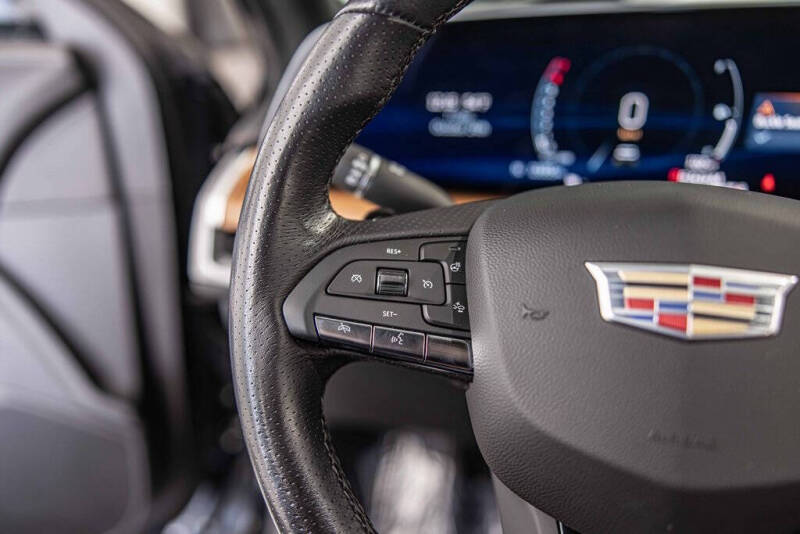 2024 Cadillac XT4 Sport