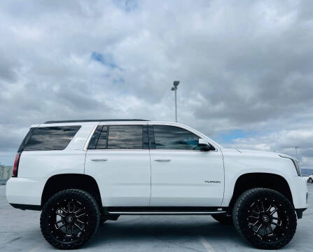 2017 GMC Yukon SLT