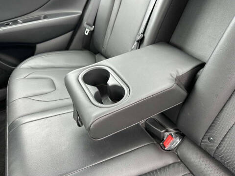 2023 Hyundai Elantra Hybrid Limited