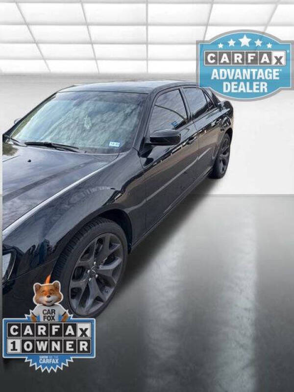 2023 Chrysler 300 Touring