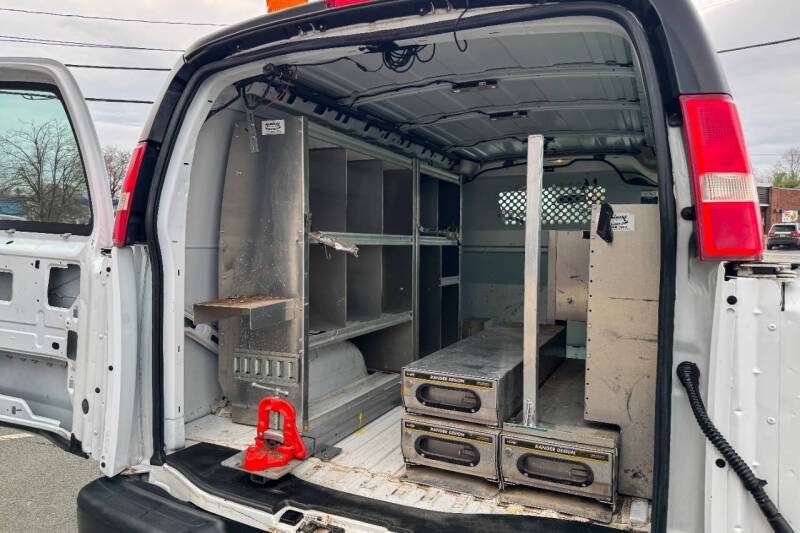 2018 Chevrolet Express 2500