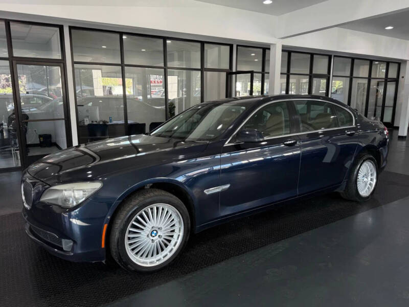 2011 BMW 7 Series 740Li