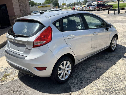 2012 Ford Fiesta SE