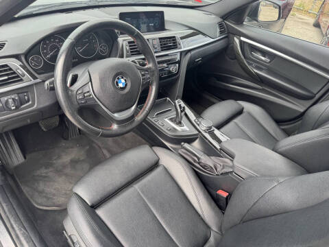 2017 BMW 3 Series 330i xDrive