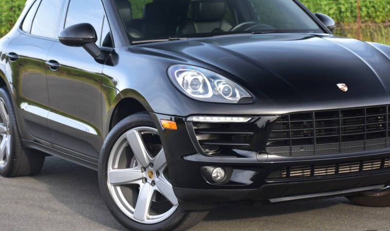 2017 Porsche Macan