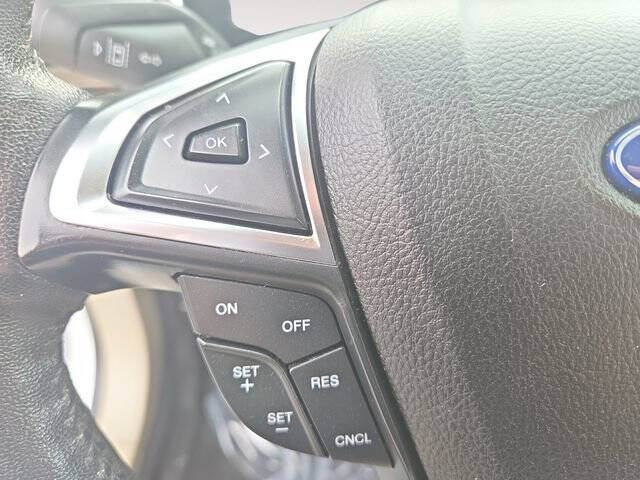 2020 Ford Fusion SEL