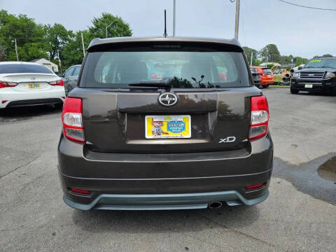 2011 Scion xD