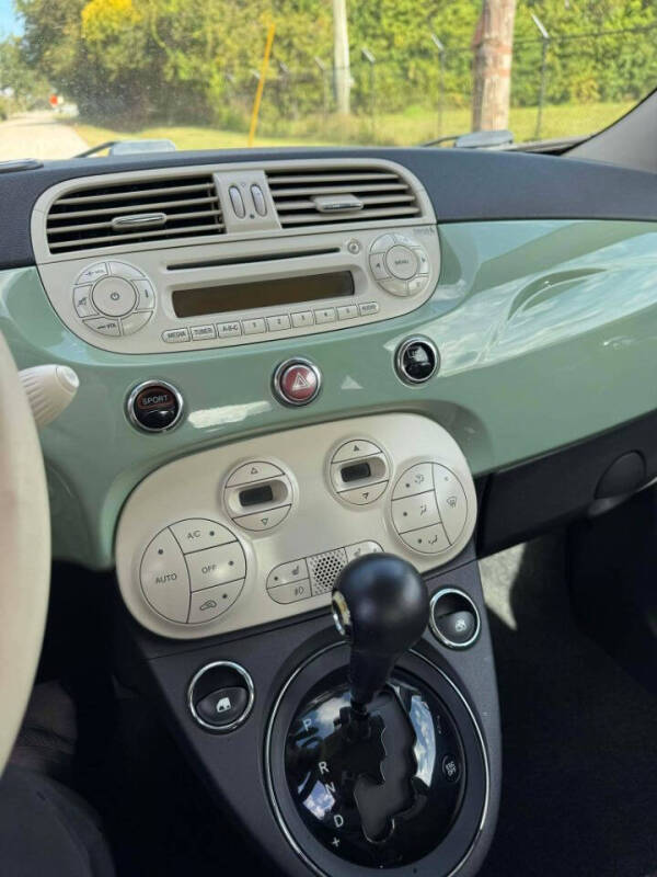 2012 FIAT 500c Lounge