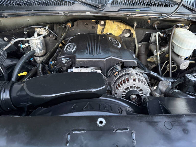 2004 GMC Sierra 2500HD SLT