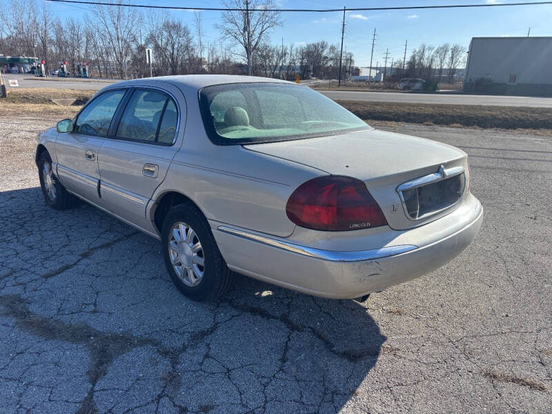 2002 Lincoln Continental