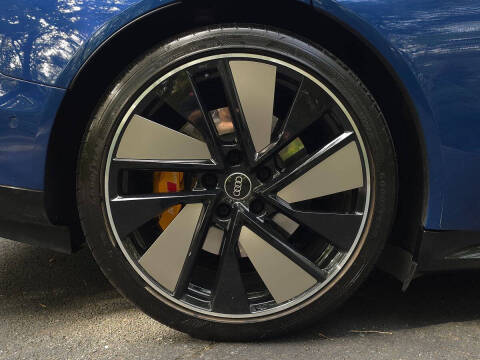 2022 Audi RS e-tron GT quattro