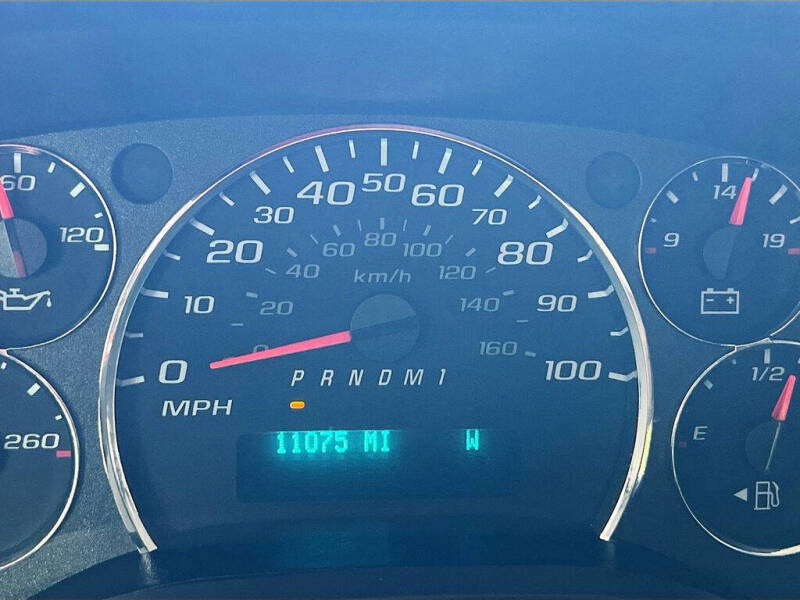 2022 Chevrolet Express LS 2500
