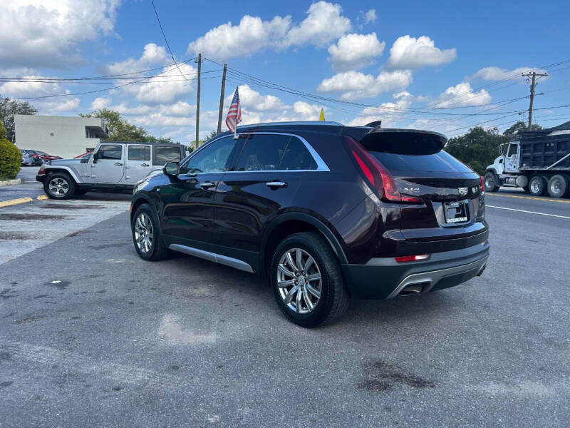 2020 Cadillac XT4 Premium Luxury