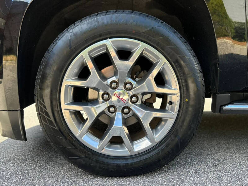 2019 GMC Yukon SLE