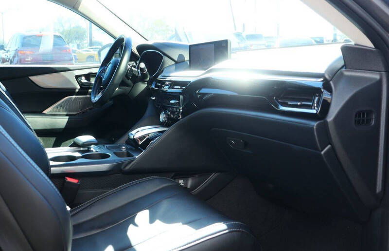 2023 Acura MDX w/Tech