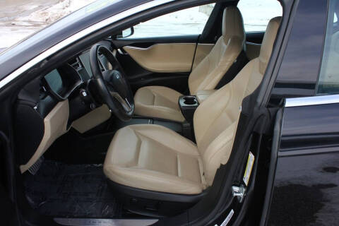 2016 Tesla Model S P85D
