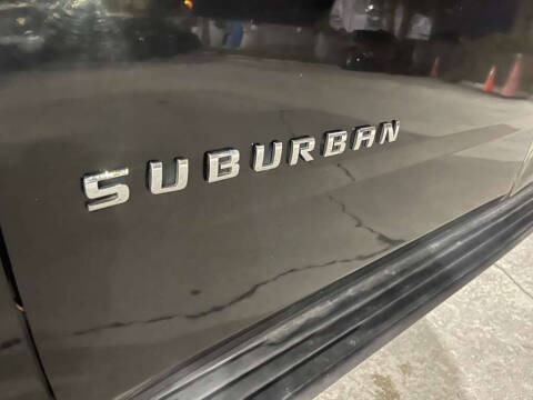 2017 Chevrolet Suburban LT