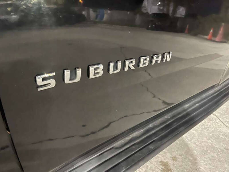 2017 Chevrolet Suburban LT