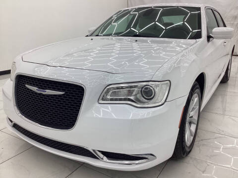 2021 Chrysler 300 Touring