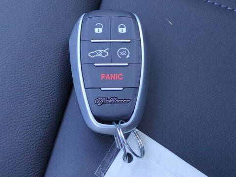 2025 Alfa Romeo Stelvio